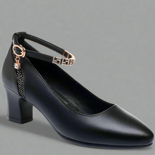 Lovaé™ | Pumps i premium laklæder til din kontorstil