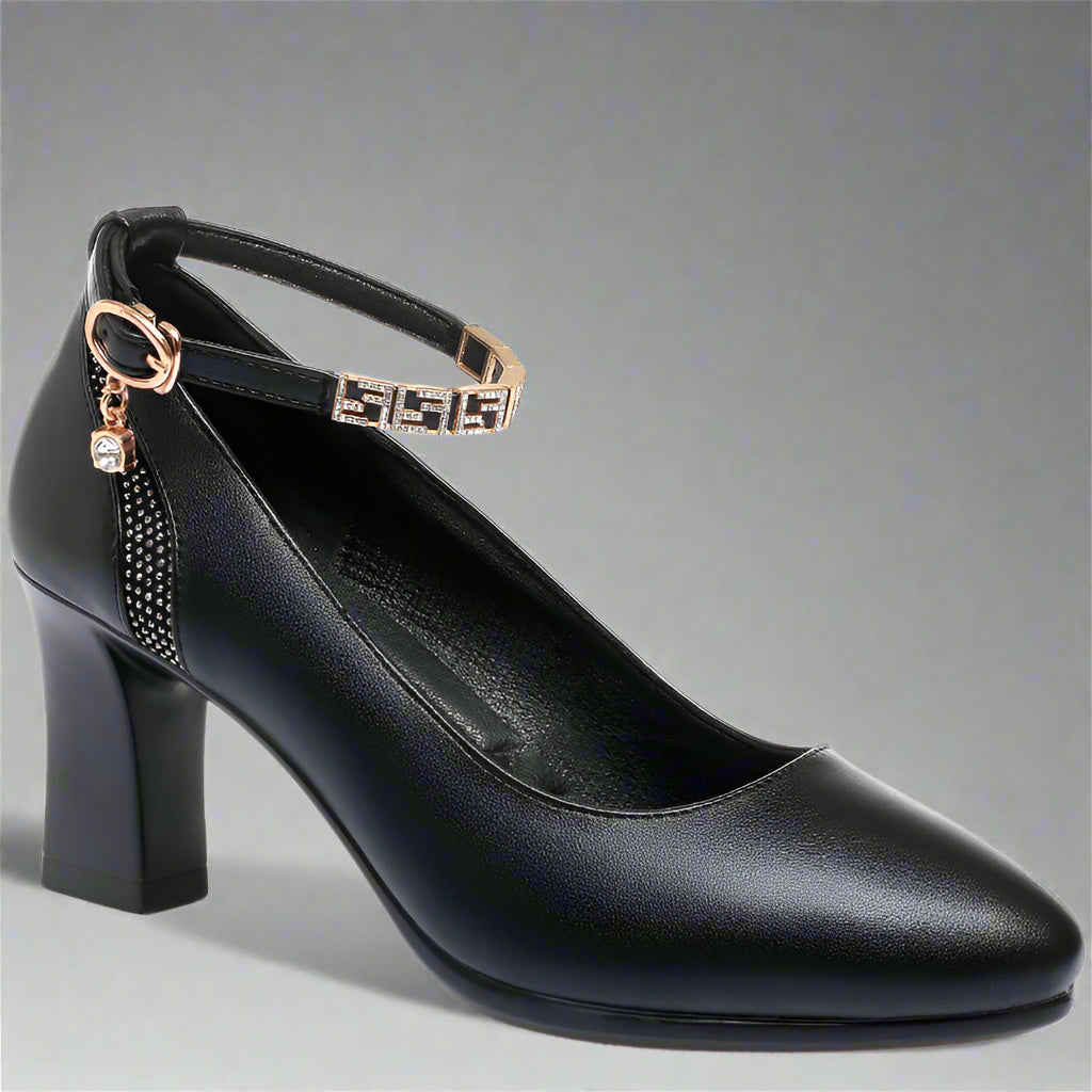 Lovaé™ | Pumps i premium laklæder til din kontorstil
