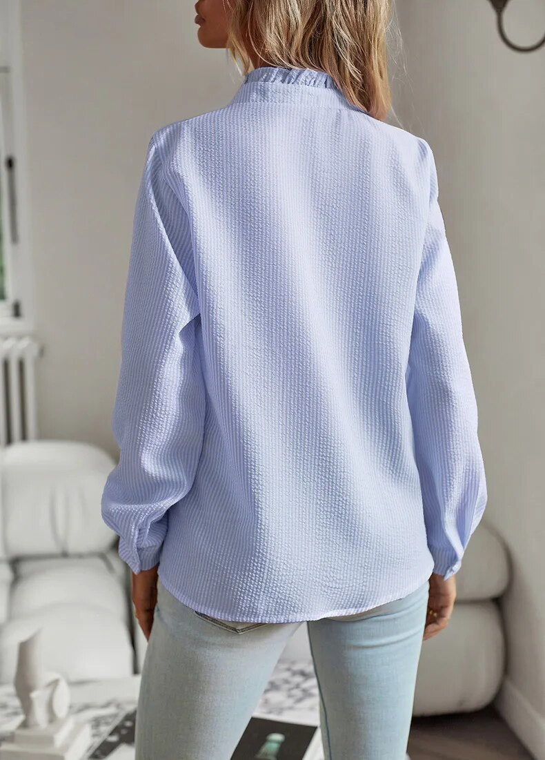 Lovaé™ | Stilfuld Flæset Knapbluse