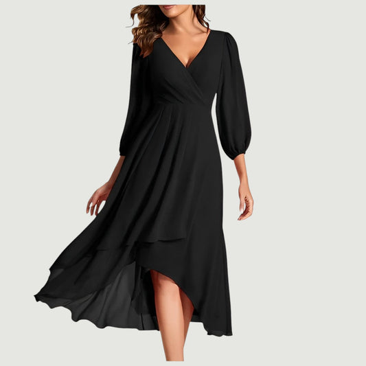 Lovaé™ | Elegant V-halsdesign med asymmetrisk fald