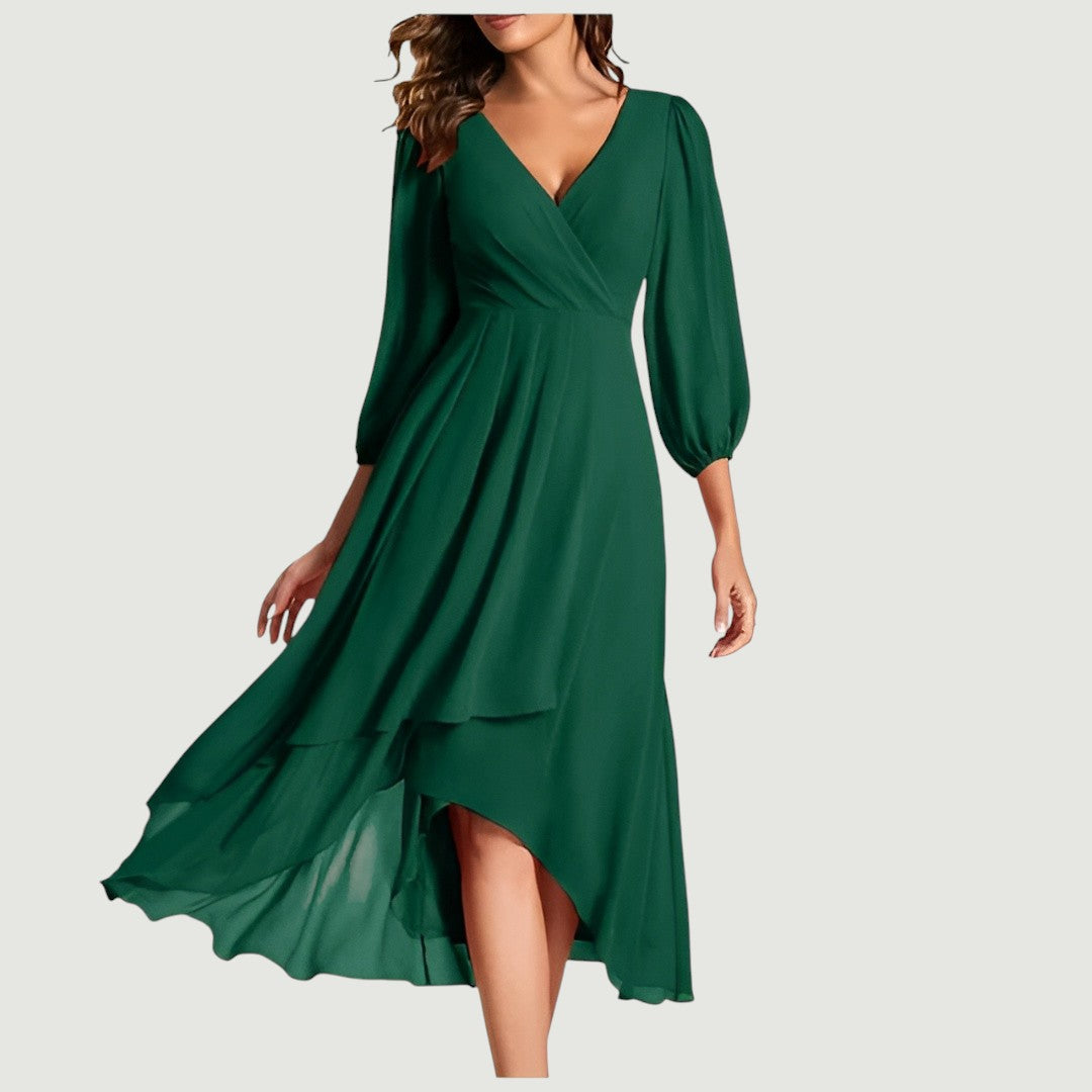 Lovaé™ | Elegant V-halsdesign med asymmetrisk fald
