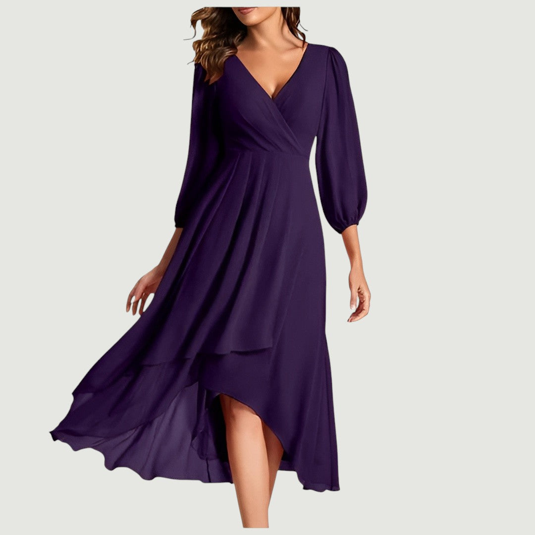 Lovaé™ | Elegant V-halsdesign med asymmetrisk fald